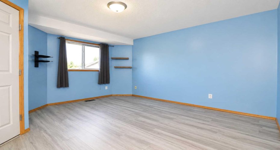 7017 Kateri Drive, Grande Prairie, Alberta T8W 2Y2, 5 Bedrooms Bedrooms, ,3 BathroomsBathrooms,Residential,For Sale,Kateri Drive,A2329528