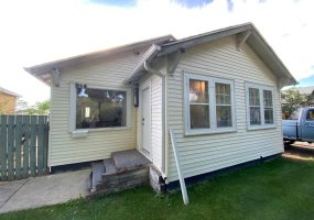 814 12 Street, Lethbridge, Alberta T1H 2H6, 2 Bedrooms Bedrooms, ,1 BathroomBathrooms,Residential,For Sale,12,A2329543 814 12 Street, Lethbridge, Alberta T1H 2H6, 2 Bedrooms Bedrooms, ,1 BathroomBathrooms,Residential,For Sale,12,A2329543