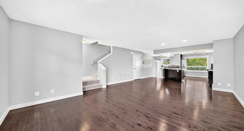 57 Aspen Hills Common, Calgary, Alberta T3H0R7, 2 Bedrooms Bedrooms, ,3 BathroomsBathrooms,Residential,For Sale,Aspen Hills,A2329544