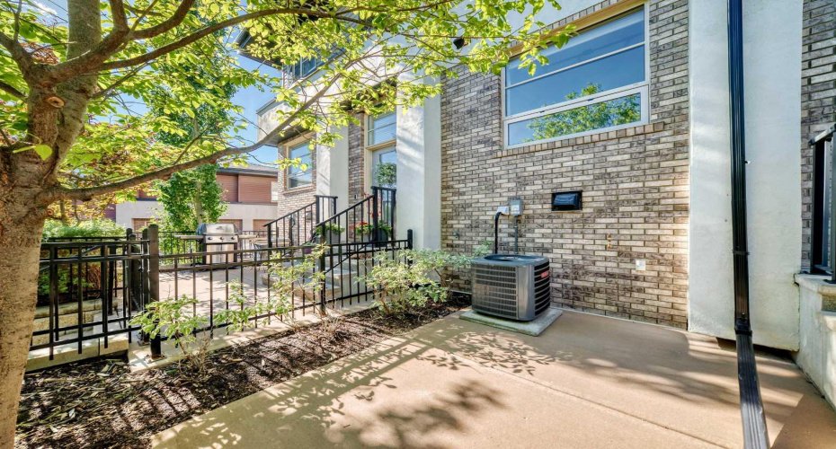 57 Aspen Hills Common, Calgary, Alberta T3H0R7, 2 Bedrooms Bedrooms, ,3 BathroomsBathrooms,Residential,For Sale,Aspen Hills,A2329544