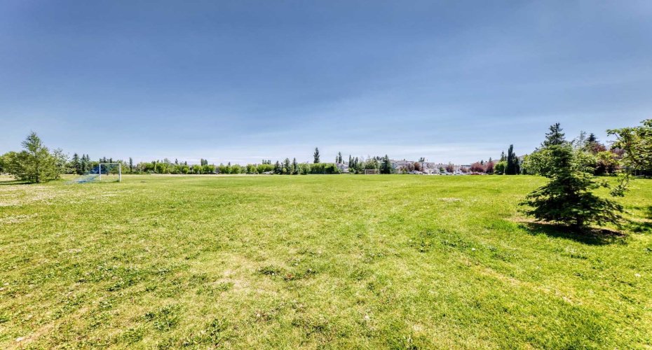 281 Cougar Ridge Drive, Calgary, Alberta T3H 0J2, 1 Bedroom Bedrooms, ,1 BathroomBathrooms,Residential,For Sale,Cougar Ridge,A2329545