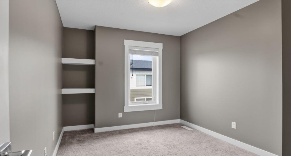 111 Rainbow Falls Gate, Chestermere, Alberta T1X0Z5, 3 Bedrooms Bedrooms, ,3 BathroomsBathrooms,Residential,For Sale,Rainbow Falls,A2329553