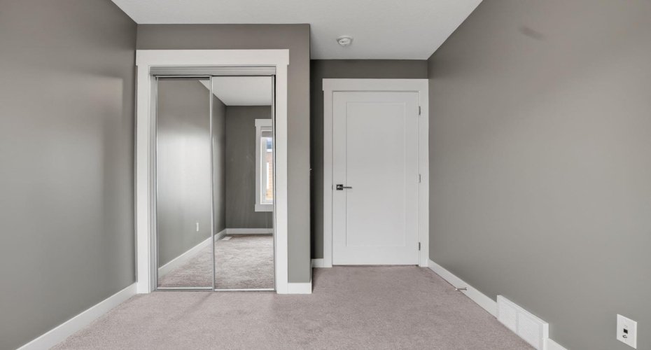 111 Rainbow Falls Gate, Chestermere, Alberta T1X0Z5, 3 Bedrooms Bedrooms, ,3 BathroomsBathrooms,Residential,For Sale,Rainbow Falls,A2329553