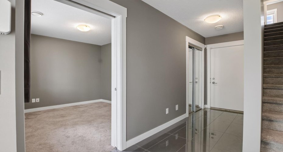 111 Rainbow Falls Gate, Chestermere, Alberta T1X0Z5, 3 Bedrooms Bedrooms, ,3 BathroomsBathrooms,Residential,For Sale,Rainbow Falls,A2329553