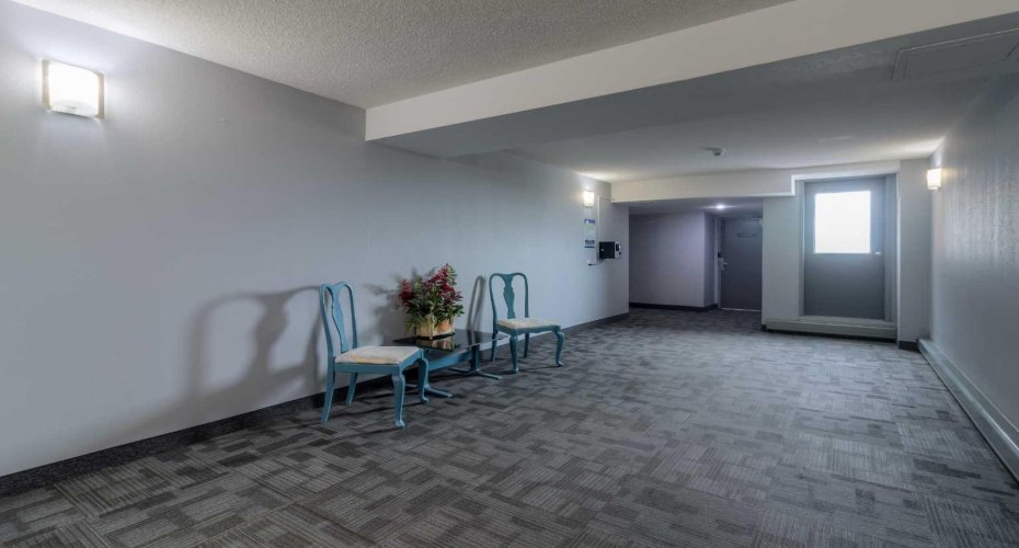 515 6 Street, Lethbridge, Alberta T1J 4J1, 2 Bedrooms Bedrooms, ,1 BathroomBathrooms,Residential,For Sale,6,A2329562