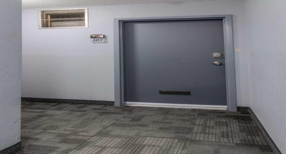 Entry to Unit #407