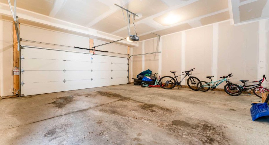 76 Lucas Boulevard, Calgary, Alberta T3P 1H9, 4 Bedrooms Bedrooms, ,4 BathroomsBathrooms,Residential,For Sale,Lucas,A2329584