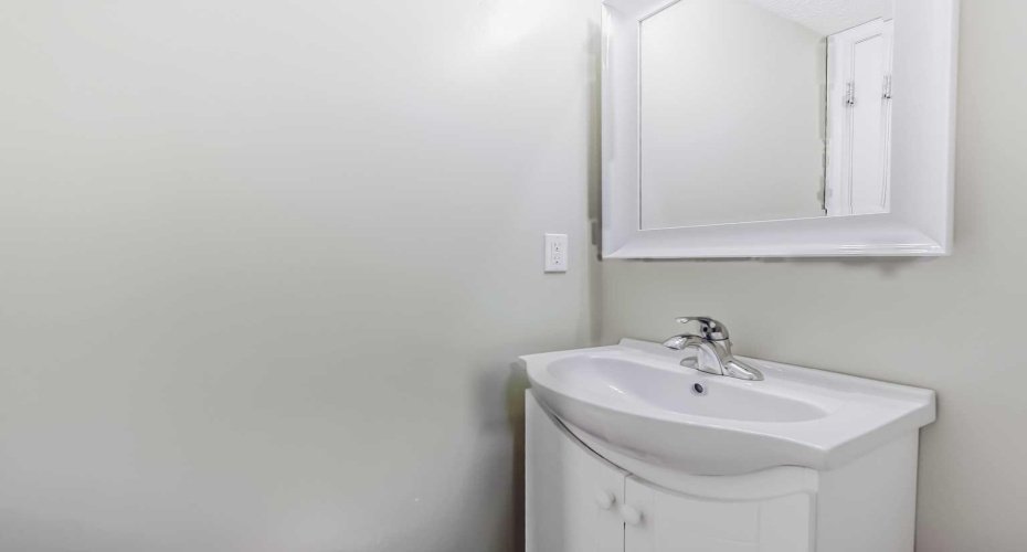 55 Bermuda Close, Calgary, Alberta T3K 1G4, 4 Bedrooms Bedrooms, ,4 BathroomsBathrooms,Residential,For Sale,Bermuda,A2329592