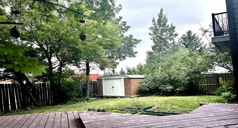 55 Bermuda Close, Calgary, Alberta T3K 1G4, 4 Bedrooms Bedrooms, ,4 BathroomsBathrooms,Residential,For Sale,Bermuda,A2329592