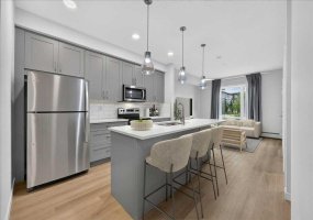 200 Shawnee Square, Calgary, Alberta T2Y0T7, 2 Bedrooms Bedrooms, ,1 BathroomBathrooms,Residential,For Sale,Shawnee,A2329598 200 Shawnee Square, Calgary, Alberta T2Y0T7, 2 Bedrooms Bedrooms, ,1 BathroomBathrooms,Residential,For Sale,Shawnee,A2329598