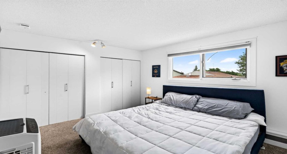 635 Marsh Road, Calgary, Alberta T2E 5B4, 2 Bedrooms Bedrooms, ,2 BathroomsBathrooms,Residential,For Sale,Marsh,A2329605