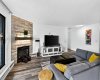 Gas fireplace