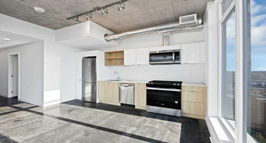 1319 14 Avenue, Calgary, Alberta T3C 0W3, 1 Bedroom Bedrooms, ,1 BathroomBathrooms,Residential,For Sale,14,A2329633