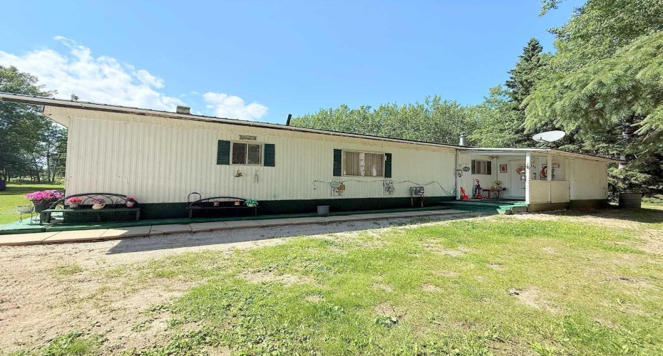 224060 Township Road 680, Rural Athabasca County, Alberta T9S 2A2, 2 Bedrooms Bedrooms, ,1 BathroomBathrooms,Residential,For Sale,224060 Township Road 680,A2329636