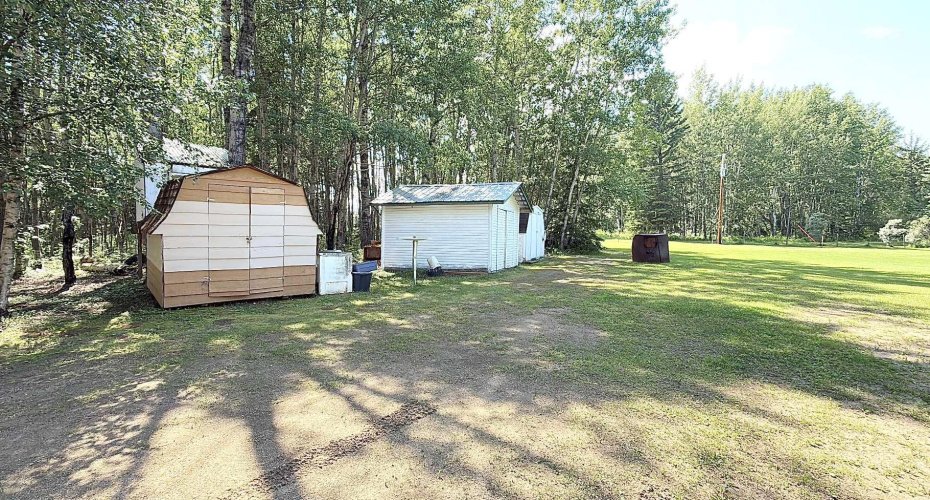 224060 Township Road 680, Rural Athabasca County, Alberta T9S 2A2, 2 Bedrooms Bedrooms, ,1 BathroomBathrooms,Residential,For Sale,224060 Township Road 680,A2329636