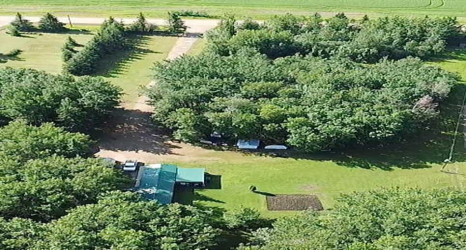 224060 Township Road 680, Rural Athabasca County, Alberta T9S 2A2, 2 Bedrooms Bedrooms, ,1 BathroomBathrooms,Residential,For Sale,224060 Township Road 680,A2329636