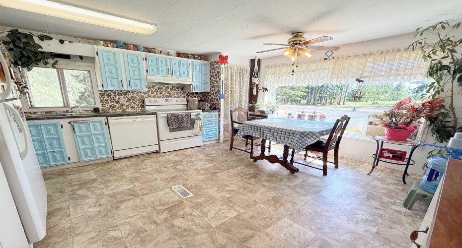 224060 Township Road 680, Rural Athabasca County, Alberta T9S 2A2, 2 Bedrooms Bedrooms, ,1 BathroomBathrooms,Residential,For Sale,224060 Township Road 680,A2329636
