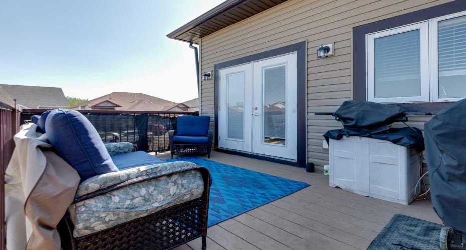 800 Carriage lane Place, Carstairs, Alberta T0M 0N0, 4 Bedrooms Bedrooms, ,3 BathroomsBathrooms,Residential,For Sale,Carriage lane,A2329642