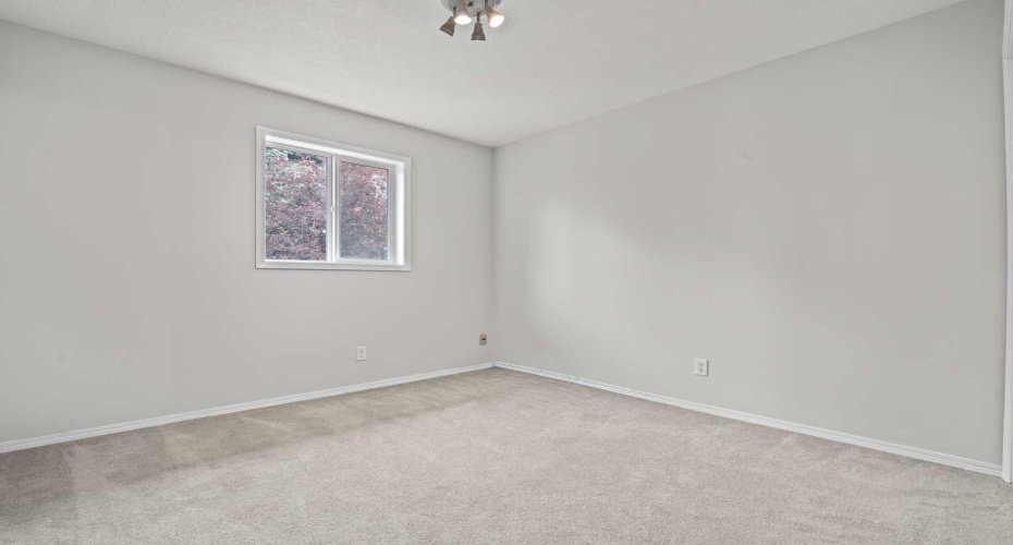 6591 Pinecliff Grove, Calgary, Alberta T1Y 7K8, 2 Bedrooms Bedrooms, ,2 BathroomsBathrooms,Residential,For Sale,Pinecliff,A2329645