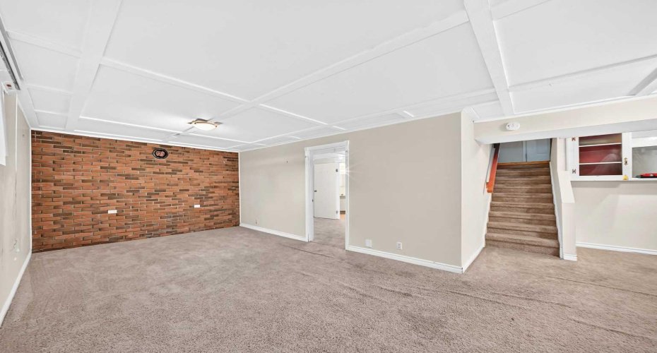 4628 Verona Drive, Calgary, Alberta T3A 0P4, 5 Bedrooms Bedrooms, ,2 BathroomsBathrooms,Residential,For Sale,Verona,A2329648