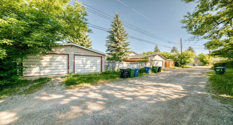 4628 Verona Drive, Calgary, Alberta T3A 0P4, 5 Bedrooms Bedrooms, ,2 BathroomsBathrooms,Residential,For Sale,Verona,A2329648
