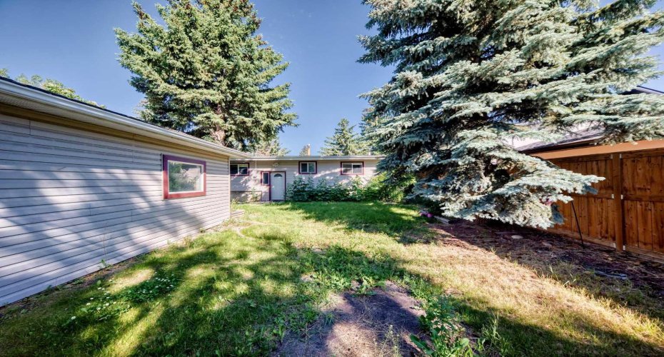 4628 Verona Drive, Calgary, Alberta T3A 0P4, 5 Bedrooms Bedrooms, ,2 BathroomsBathrooms,Residential,For Sale,Verona,A2329648