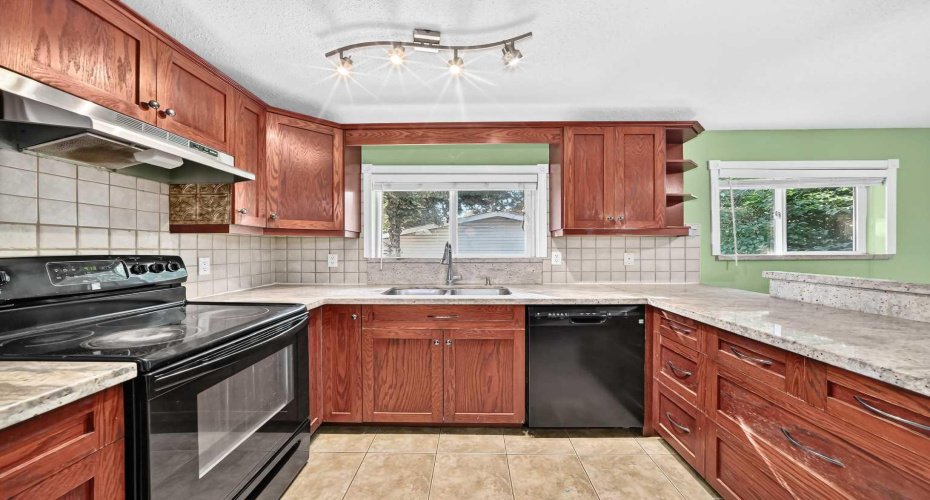 4628 Verona Drive, Calgary, Alberta T3A 0P4, 5 Bedrooms Bedrooms, ,2 BathroomsBathrooms,Residential,For Sale,Verona,A2329648