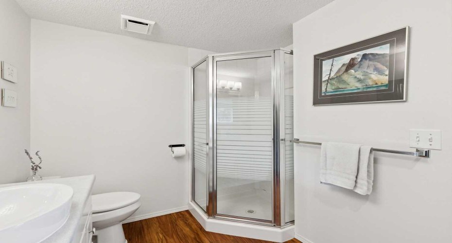 98 River Rock Way, Calgary, Alberta T2C 4H1, 3 Bedrooms Bedrooms, ,2 BathroomsBathrooms,Residential,For Sale,River Rock,A2329649
