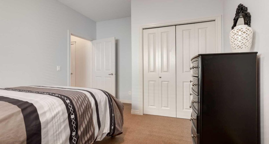 202 Silverado Bank Circle, Calgary, Alberta T2X 0K9, 3 Bedrooms Bedrooms, ,3 BathroomsBathrooms,Residential,For Sale,Silverado Bank,A2329655