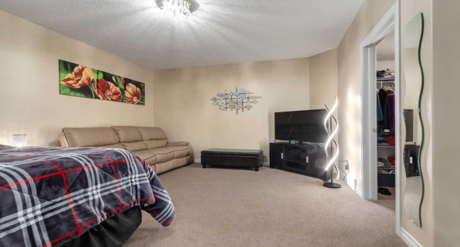 202 Silverado Bank Circle, Calgary, Alberta T2X 0K9, 3 Bedrooms Bedrooms, ,3 BathroomsBathrooms,Residential,For Sale,Silverado Bank,A2329655