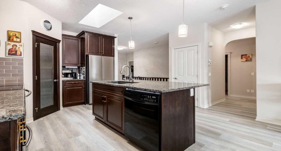 202 Silverado Bank Circle, Calgary, Alberta T2X 0K9, 3 Bedrooms Bedrooms, ,3 BathroomsBathrooms,Residential,For Sale,Silverado Bank,A2329655