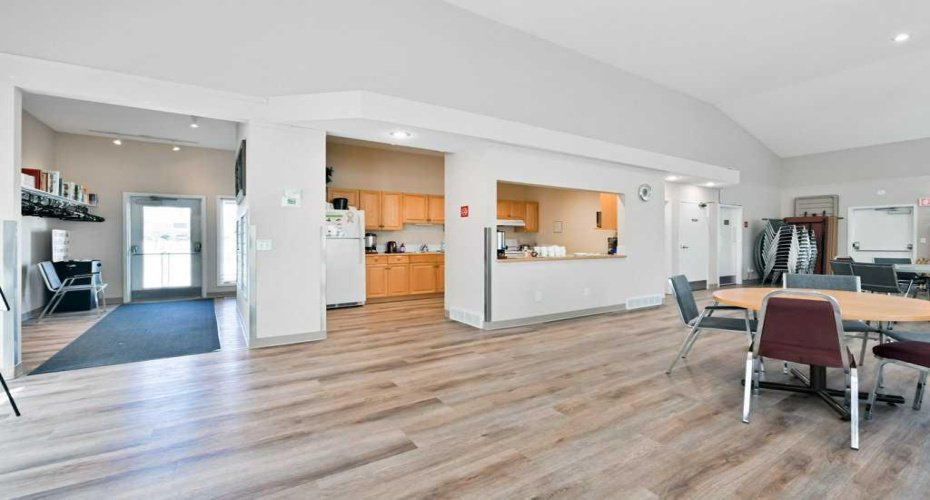 184 Valley Ridge Heights, Calgary, Alberta T3B 5T3, 2 Bedrooms Bedrooms, ,3 BathroomsBathrooms,Residential,For Sale,Valley Ridge,A2329663