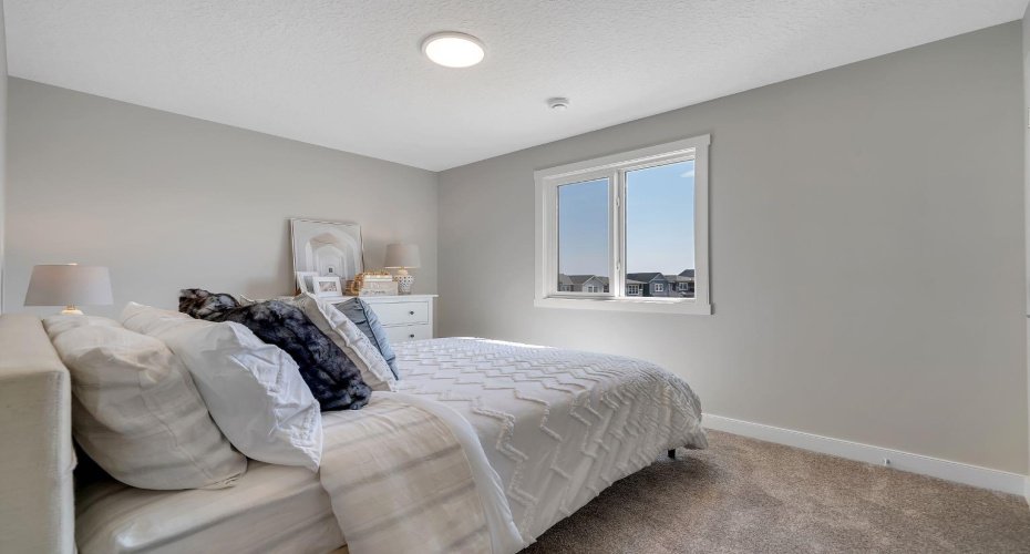 3 Tillotson Downs, Okotoks, Alberta T1S 4Z5, 3 Bedroom Bedrooms, 0 ,3 BathroomBathrooms,Residential,For Sale,Tillotson,0,A2331716