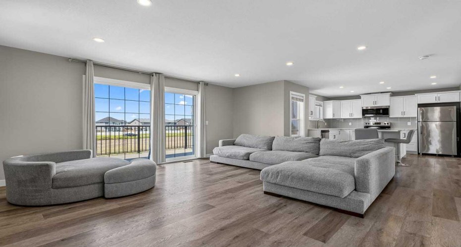 354096 48 Street, Okotoks, Alberta T1S 1A7, 3 Bedroom Bedrooms, 0 ,3 BathroomBathrooms,Residential,For Sale,48,0,A2332565