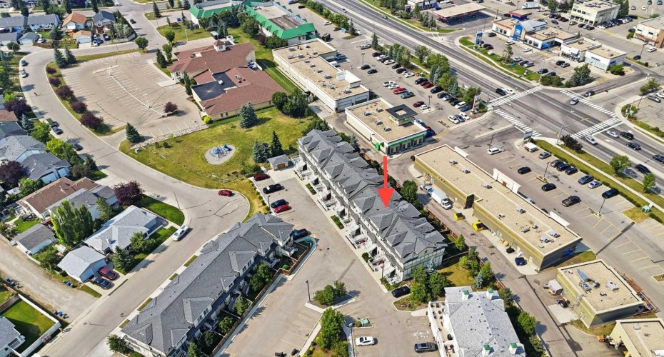 50 Westland Road, Okotoks, Alberta T1S2G4, 2 Bedroom Bedrooms, 0 ,3 BathroomBathrooms,Residential,For Sale,Westland,0,A2335170