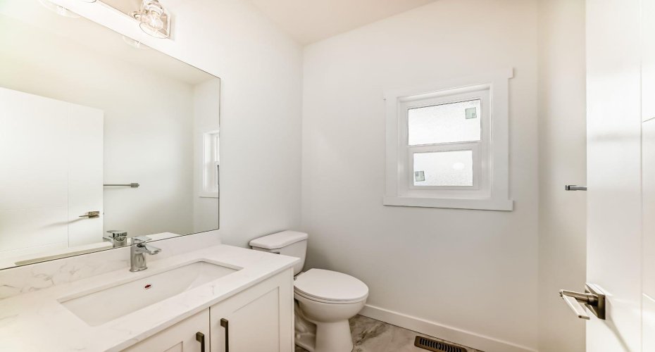 85 145 chelsea Mews, Chestermere, Alberta T1X 3H1, 3 Bedroom Bedrooms, 0 ,3 BathroomBathrooms,Residential,For Sale,145 chelsea,0,A2338422