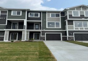12 Waterford Glen, Chestermere, Alberta T1X 2T8, 2 Bedroom Bedrooms, 0 ,3 BathroomBathrooms,Residential,For Sale,Waterford,0,A2337857