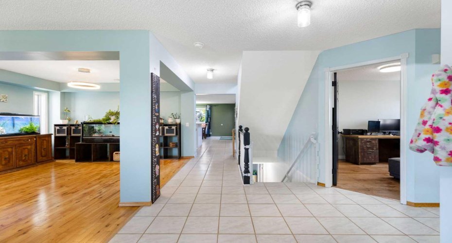 117 Lakeview Shores, Chestermere, Alberta T1X 1H1, 5 Bedroom Bedrooms, 0 ,4 BathroomBathrooms,Residential,For Sale,Lakeview,0,A2337173