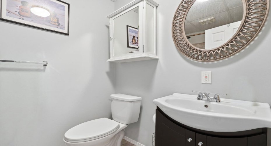 76 Crystalridge Crescent, Okotoks, Alberta T1S 1V2, 4 Bedroom Bedrooms, 0 ,2 BathroomBathrooms,Residential,For Sale,Crystalridge,0,A2336464