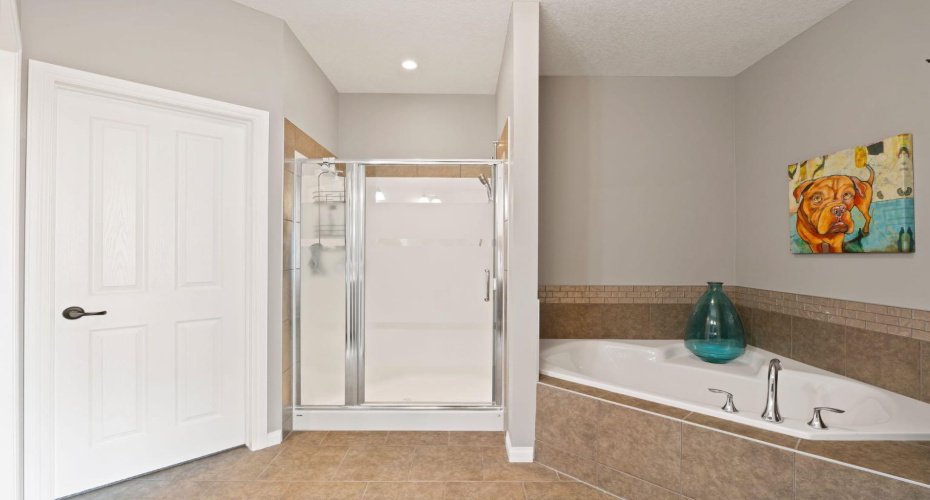 204 Sunset Square, Cochrane, Alberta T4C 0H3, 2 Bedroom Bedrooms, 0 ,3 BathroomBathrooms,Residential,For Sale,Sunset,0,A2335776