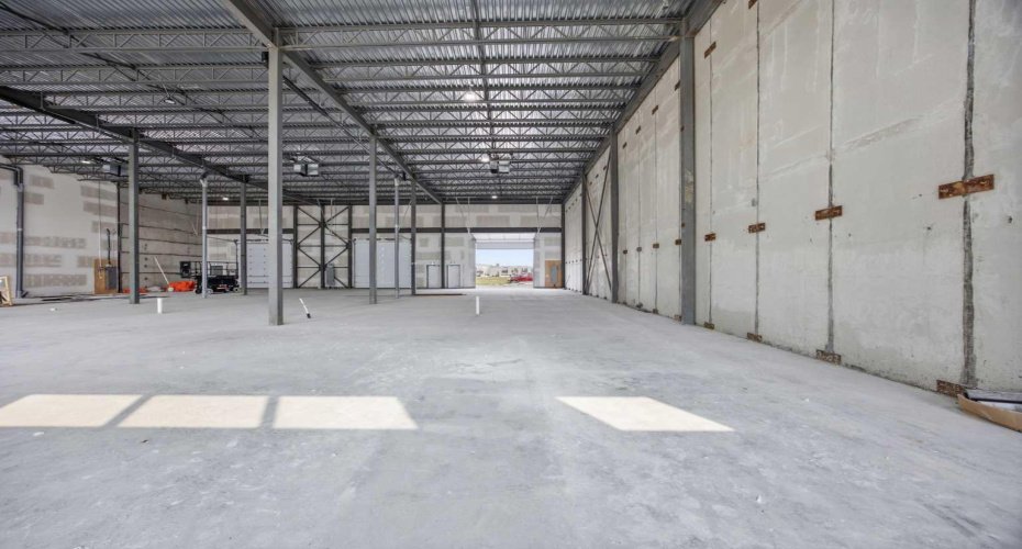 10680 36 Street, Calgary, Alberta T3N 2H9, 0 , 0 ,0,Commercial,For Lease,36,0,A2336488