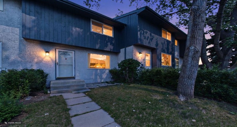 800 Bowcroft Place, Cochrane, Alberta T4C1B9, 3 Bedroom Bedrooms, 0 ,2 BathroomBathrooms,Residential,For Sale,Bowcroft,0,A2336863