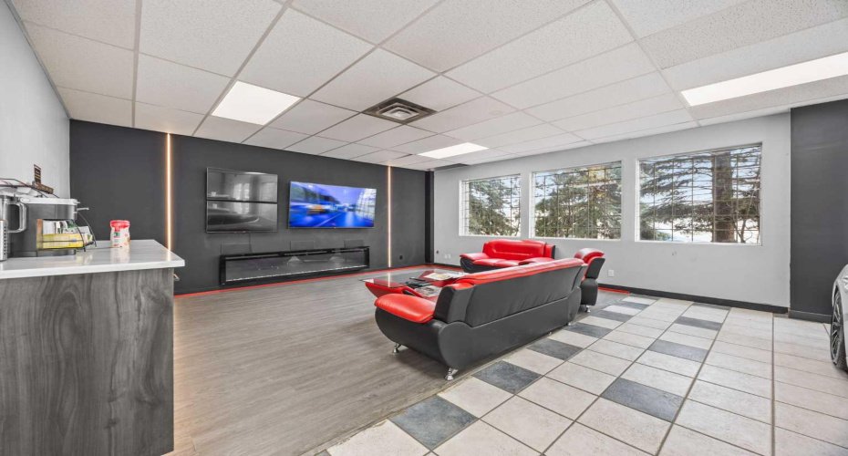 2341 20 Avenue, Calgary, Alberta T2E 8S4, 0 , 0 ,0,Commercial,For Lease,20,0,A2336182