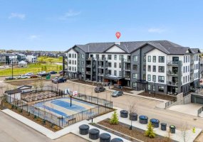 100 Banister Drive, Okotoks, Alberta T1S 5Y4, 2 Bedroom Bedrooms, 0 ,2 BathroomBathrooms,Residential,For Sale,Banister,0,A2337704