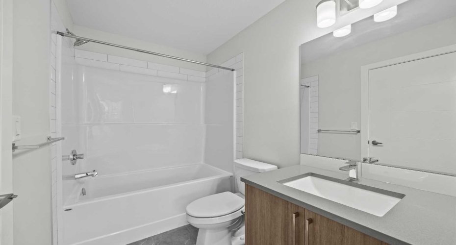 100 Banister Drive, Okotoks, Alberta T1S 5Y4, 2 Bedroom Bedrooms, 0 ,2 BathroomBathrooms,Residential,For Sale,Banister,0,A2337704