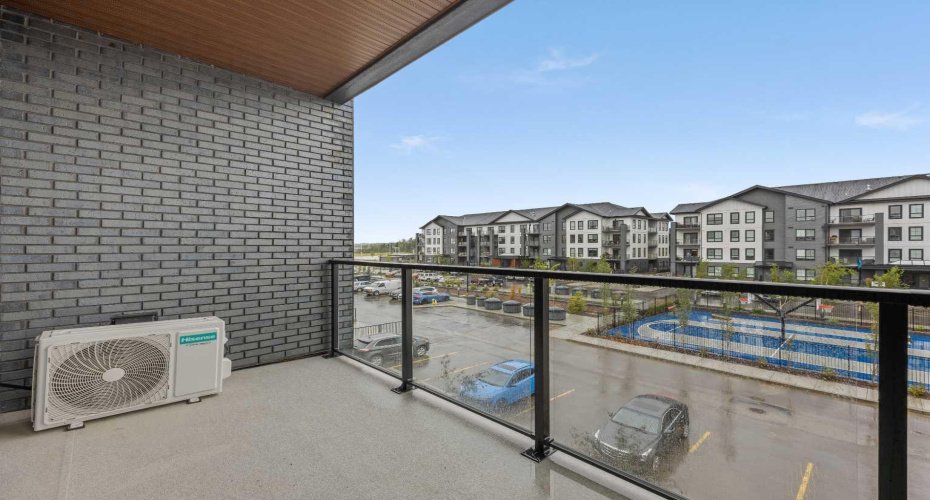 100 Banister Drive, Okotoks, Alberta T1S 5Y4, 2 Bedroom Bedrooms, 0 ,2 BathroomBathrooms,Residential,For Sale,Banister,0,A2337704