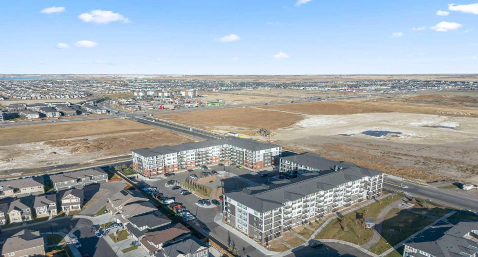 395 Skyview Parkway, Calgary, Alberta T3N 2K1, 2 Bedroom Bedrooms, 0 ,1 BathroomBathrooms,Residential,For Sale,Skyview,0,A2336240