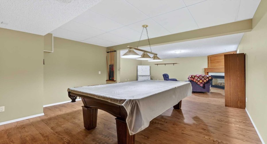 118 Invermere Drive, Chestermere, Alberta T1X 1L1, 4 Bedroom Bedrooms, 0 ,3 BathroomBathrooms,Residential,For Sale,Invermere,0,A2341593