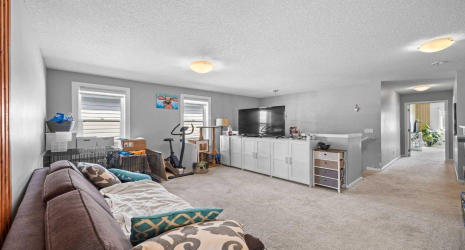 38 Seton Manor, Calgary, Alberta T3M 2V8, 4 Bedroom Bedrooms, 0 ,4 BathroomBathrooms,Residential,For Sale,Seton,0,A2343258