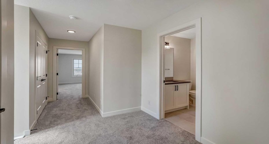 261 Bridgeport Gate, Chestermere, Alberta T1X 3E2, 3 Bedroom Bedrooms, 0 ,3 BathroomBathrooms,Residential,For Sale,Bridgeport,0,A2342878